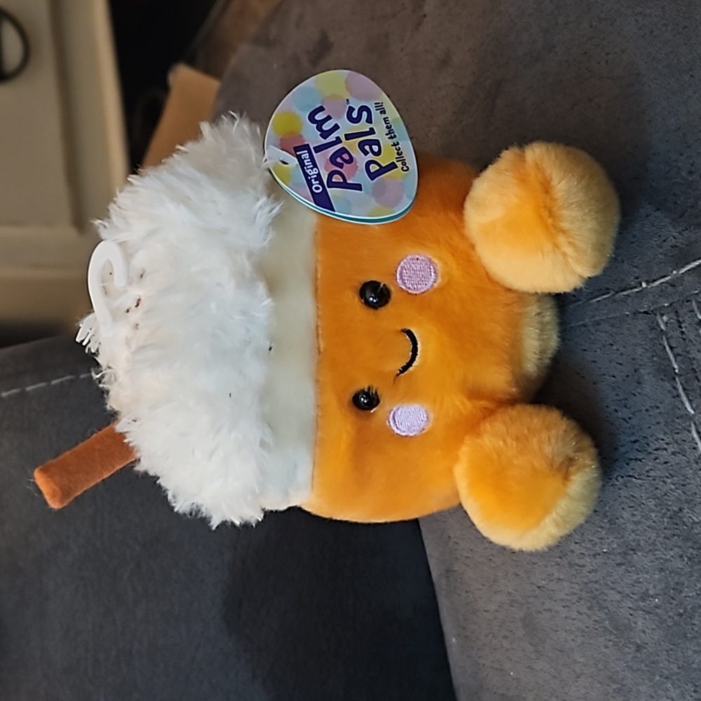 NWT Speckle Pumpkin Spice Latte Holiday Palm Pals
